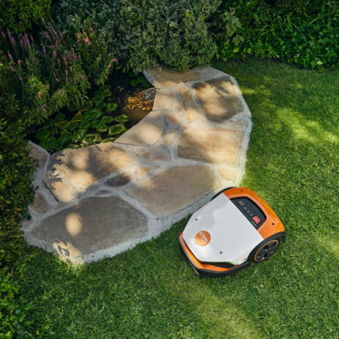 STIHL iMOW 7 robot mower obstacles